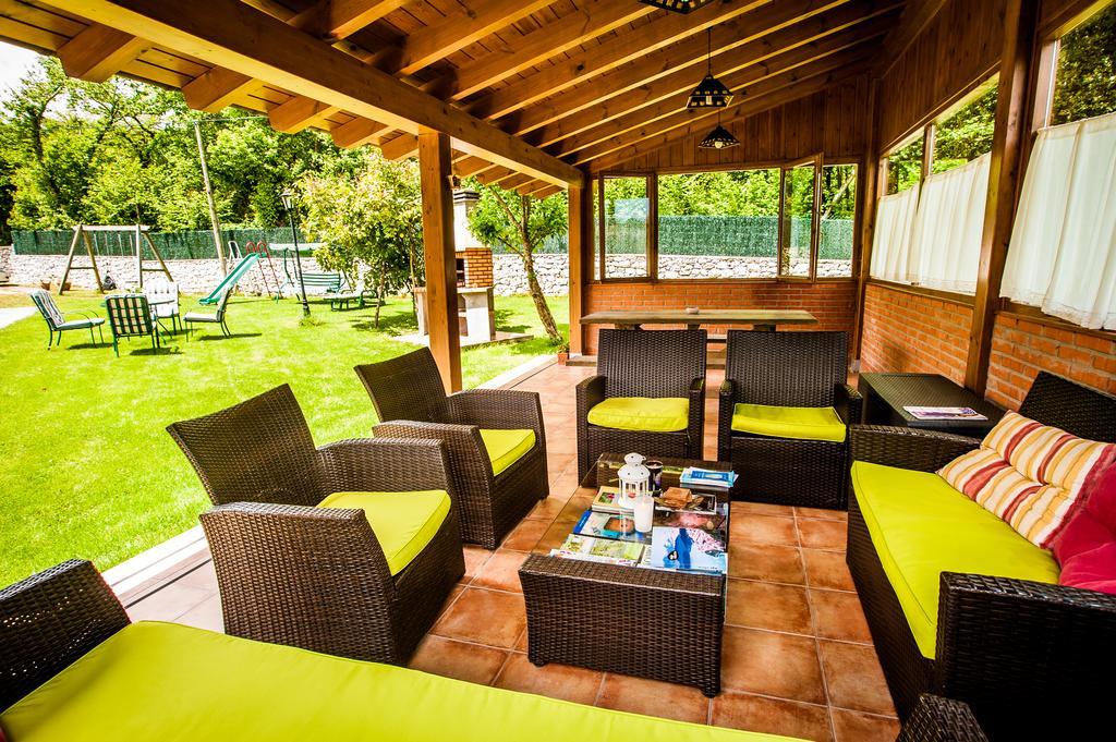 Apartamentos El Pradon De Santa Marina Parres de Llanes Exteriör bild