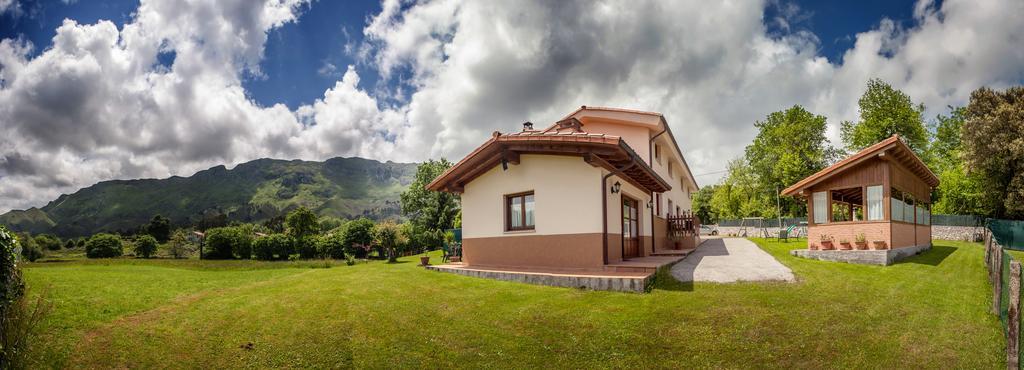 Apartamentos El Pradon De Santa Marina Parres de Llanes Exteriör bild