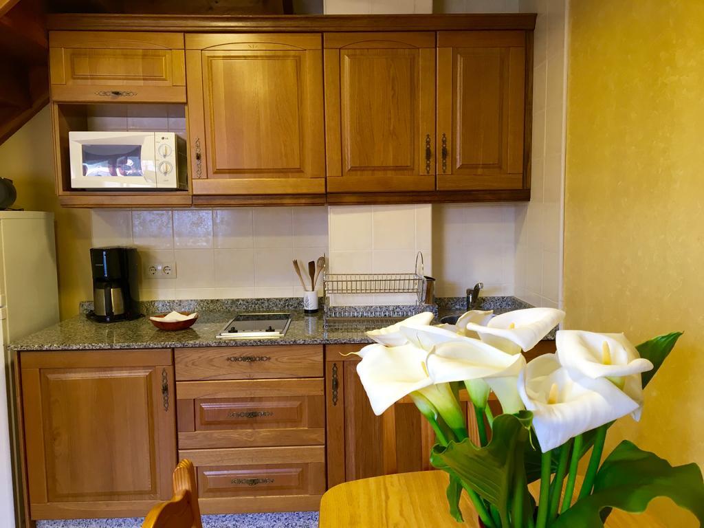 Apartamentos El Pradon De Santa Marina Parres de Llanes Exteriör bild