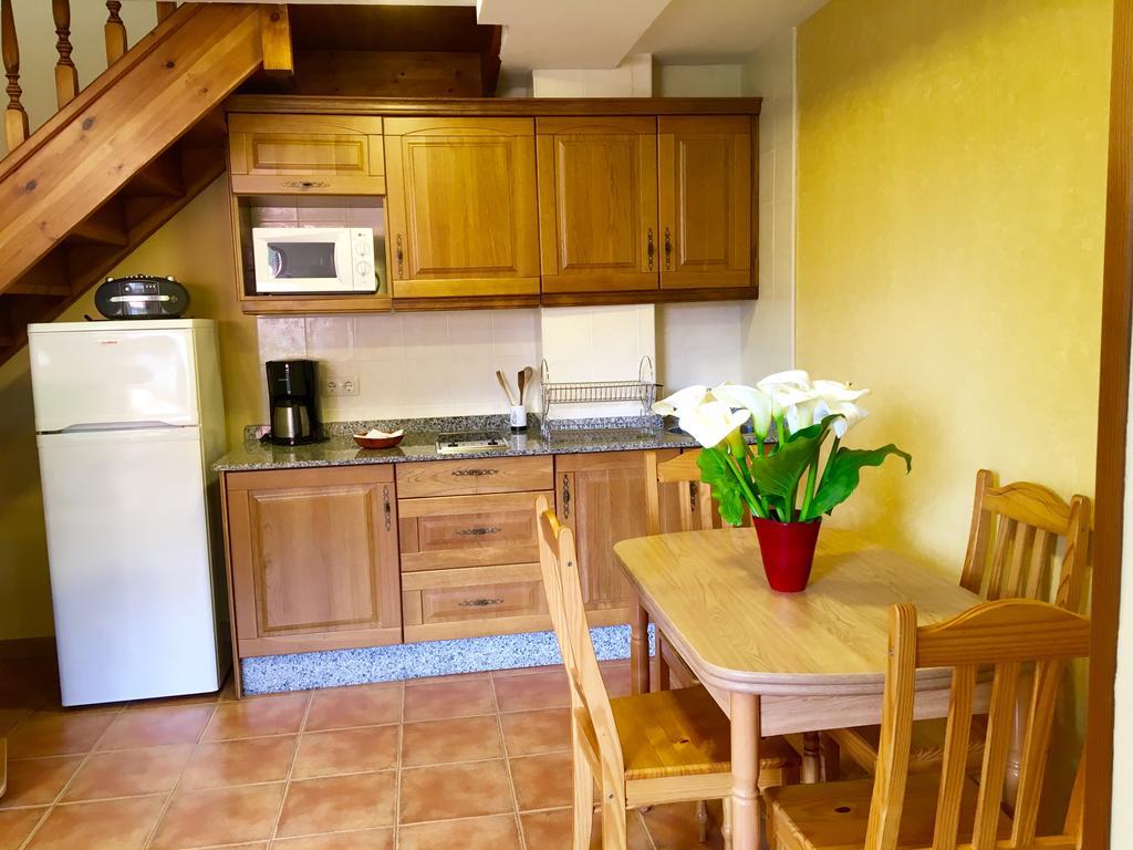 Apartamentos El Pradon De Santa Marina Parres de Llanes Exteriör bild