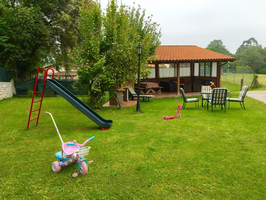 Apartamentos El Pradon De Santa Marina Parres de Llanes Exteriör bild