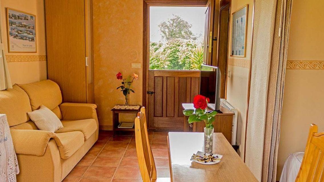 Apartamentos El Pradon De Santa Marina Parres de Llanes Exteriör bild